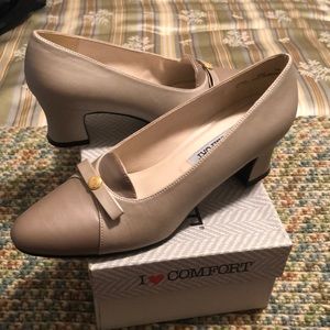 I love comfort heels